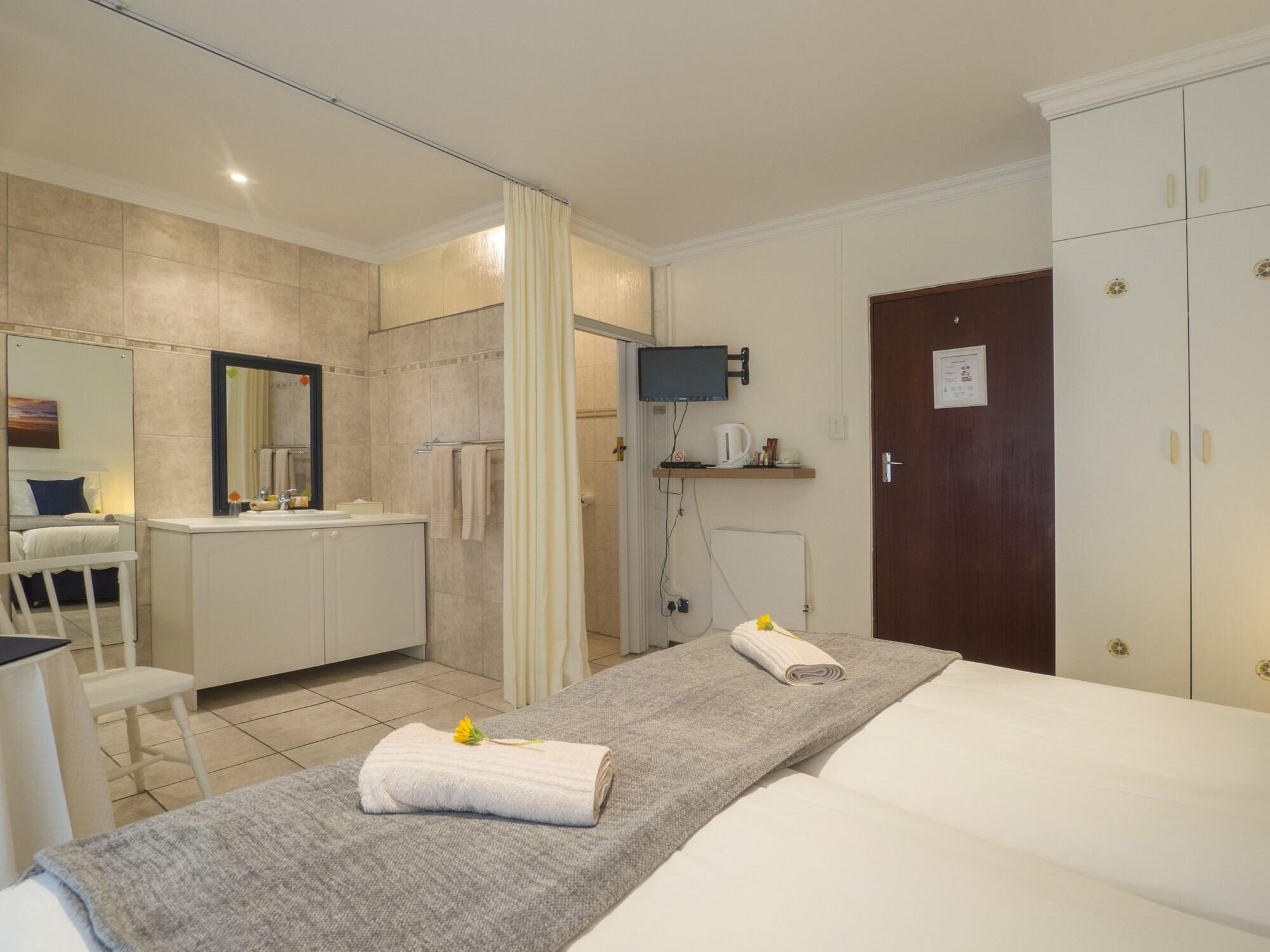 Shining Waters Guest House Wilderness Luaran gambar