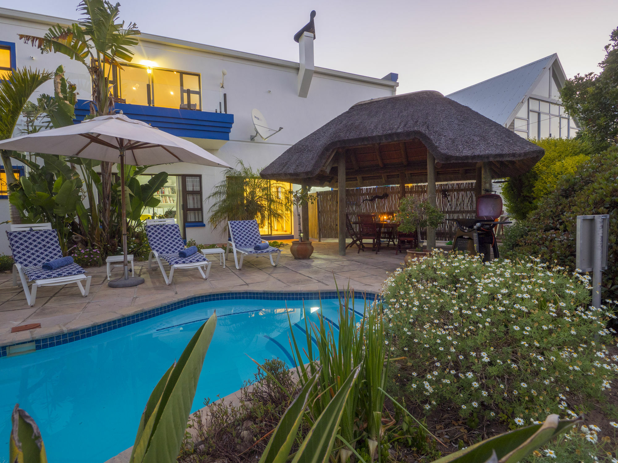 Shining Waters Guest House Wilderness Luaran gambar